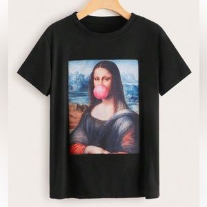 Mona Lisa shirt!